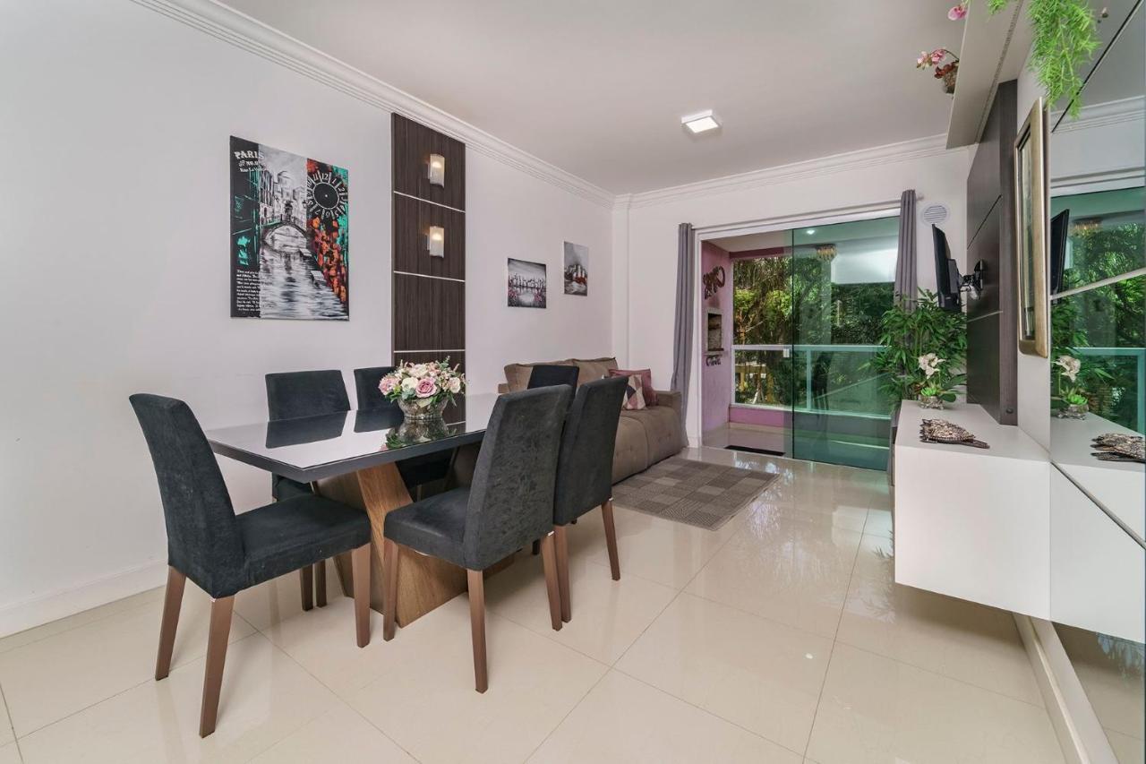 Aluguel Apartamento 2 Quartos Com Piscina บอมบินญัส ภายนอก รูปภาพ