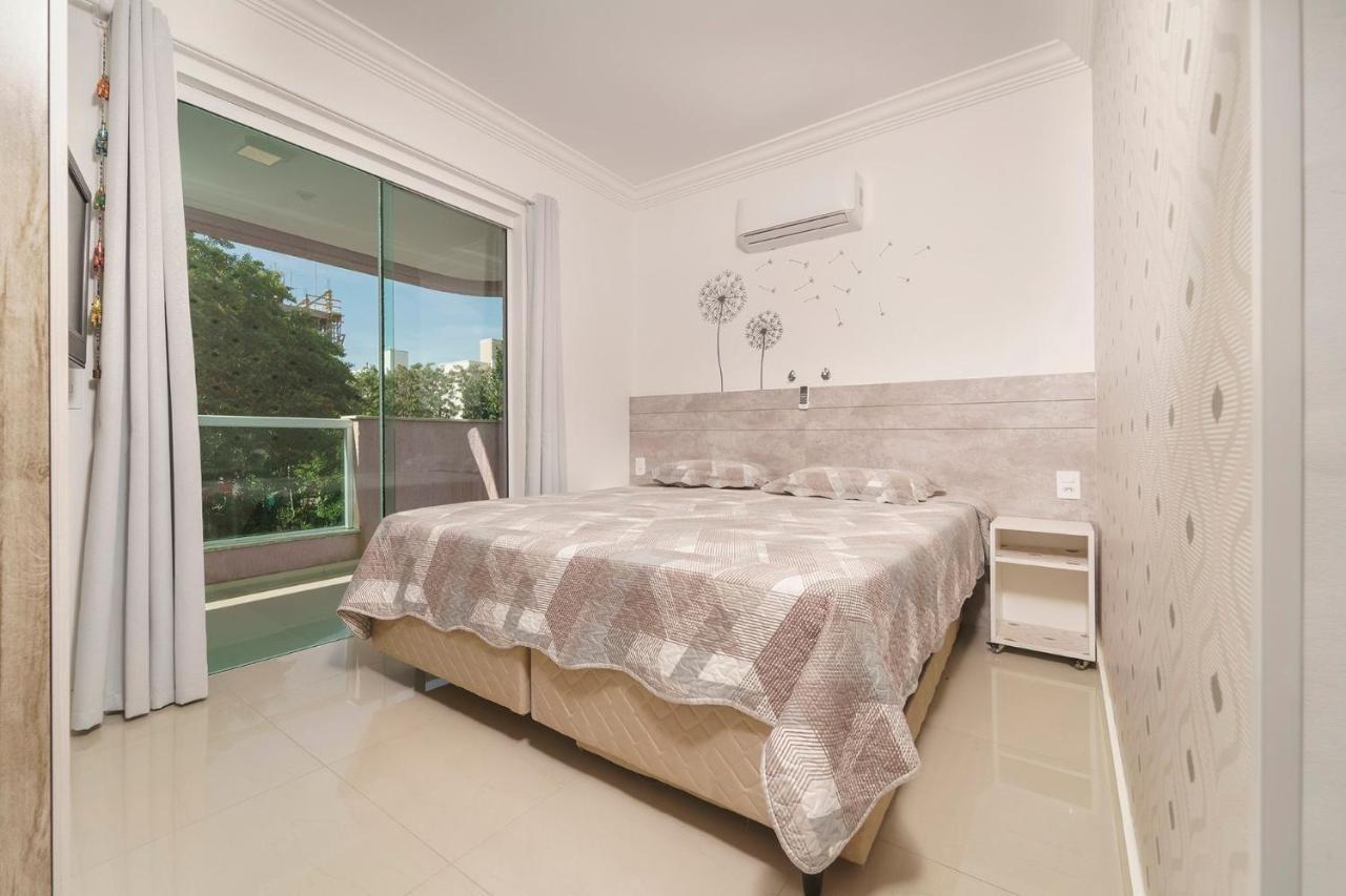 Aluguel Apartamento 2 Quartos Com Piscina บอมบินญัส ภายนอก รูปภาพ